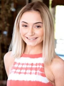 Chloe Temple Biography, Age, Wiki, Family, Career, Photos & More